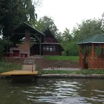 Hotel Reza Vendeghaz *